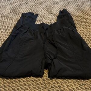 High-waisted joggers